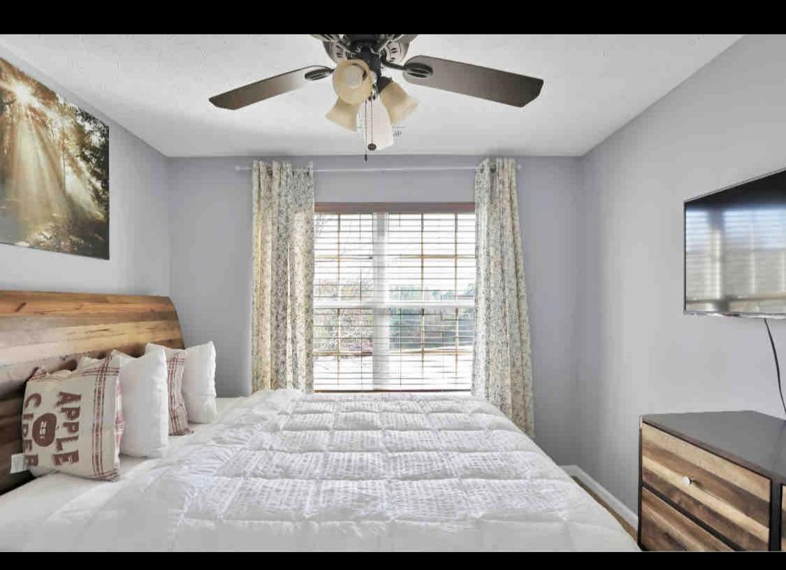 Friends And Family Paradise Near The Airport Atlanta Exterior photo